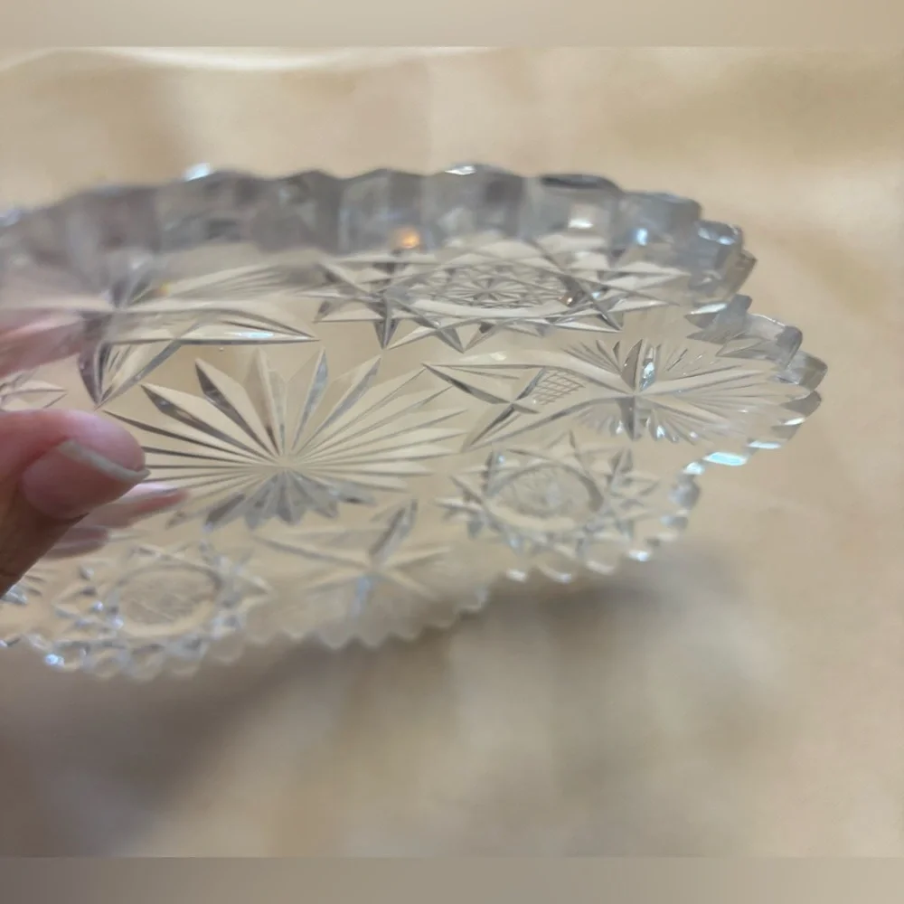 Antique American Brilliant Glass 6” Crystal Dish Bowl Sawtooth Scalloped Star‎
